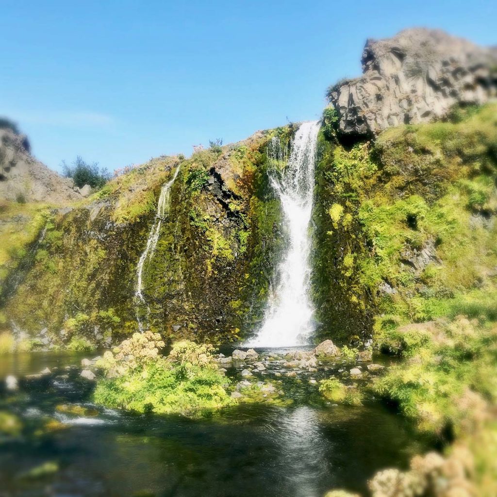 Cascade en Islande