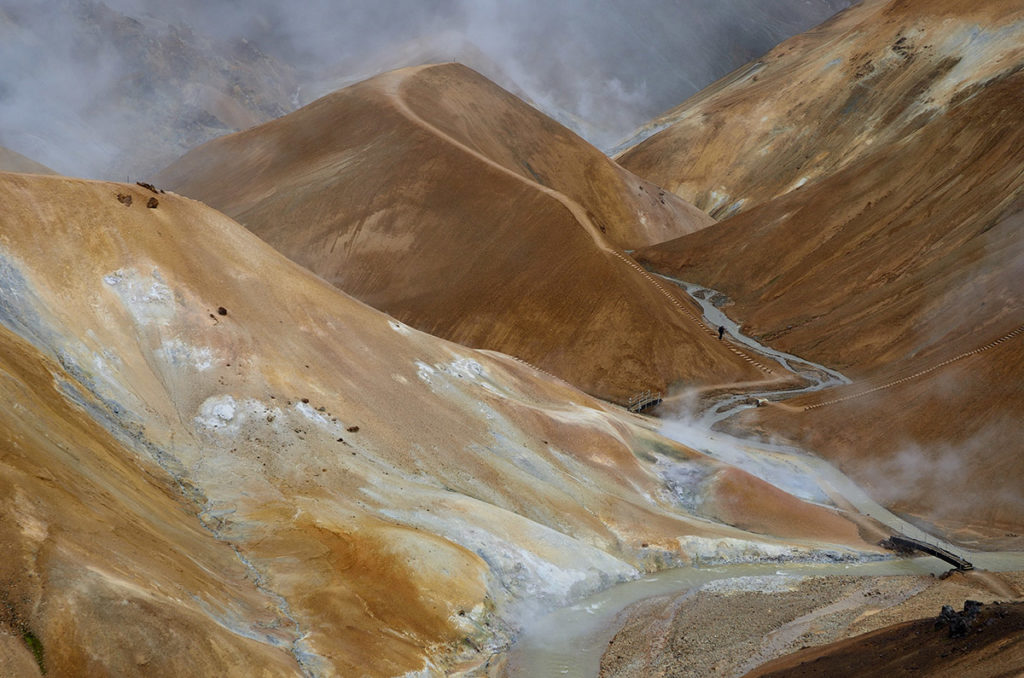 Kerlingarfjoll dans les fumerolles en Islande