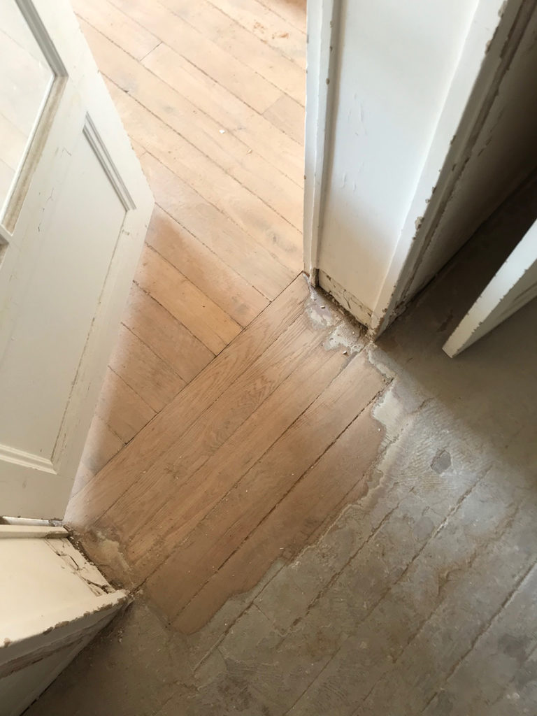 Poncer un parquet